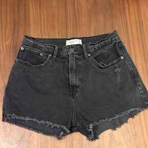 Abercrombie & Fitch The Mom Short High Rise Curve Love Shorts